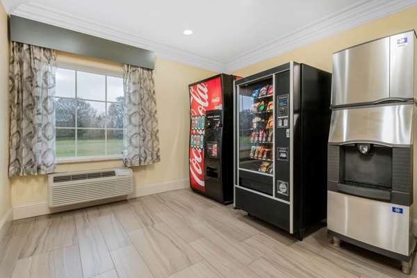  - La Quinta Inn & Suites Broussard