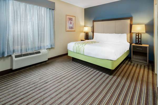 Suite - La Quinta Inn & Suites Broussard