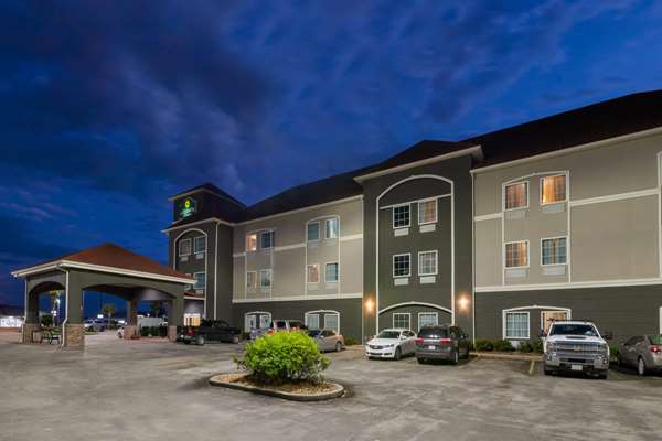 Exterior view - La Quinta Inn & Suites Broussard