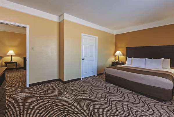 Suite - La Quinta Inn & Suites Angleton