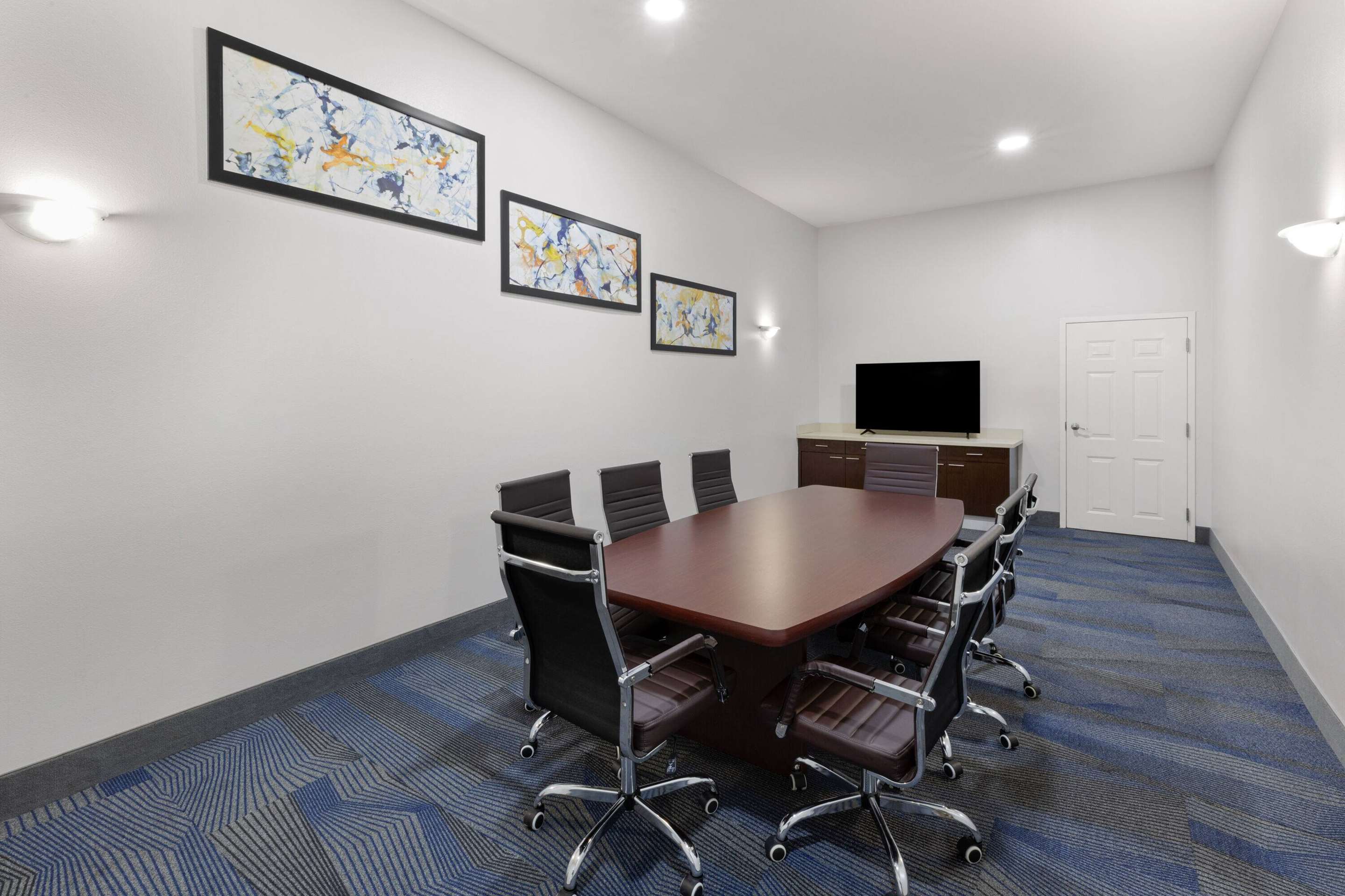 Meeting Room | La Quinta Inn & Suites by Wyndham Angleton