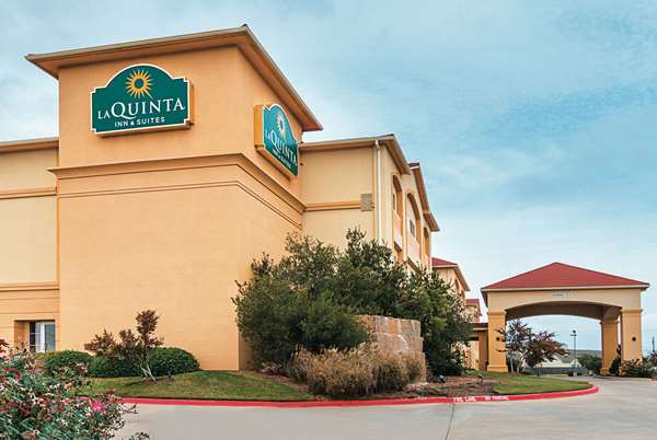 Exterior view - La Quinta Inn & Suites Woodway