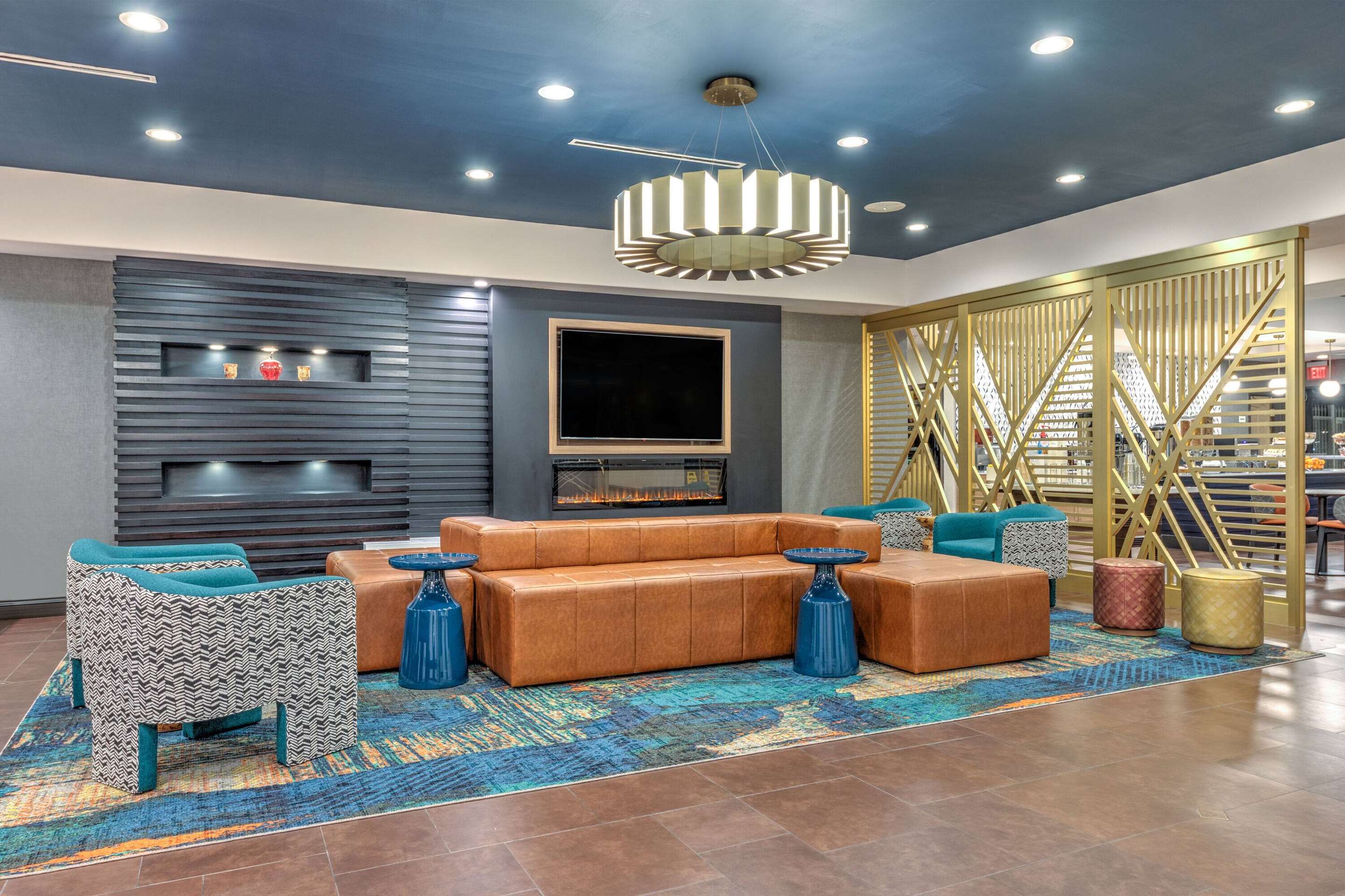 Lobby | La Quinta Inn & Suites by Wyndham Woodway - Waco South
