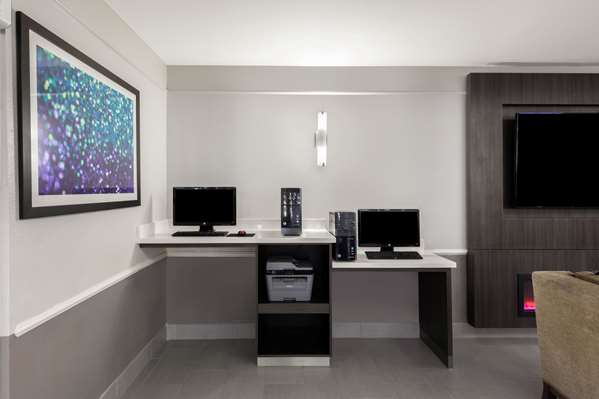 Conference Area - La Quinta Inn & Suites Port Lavaca