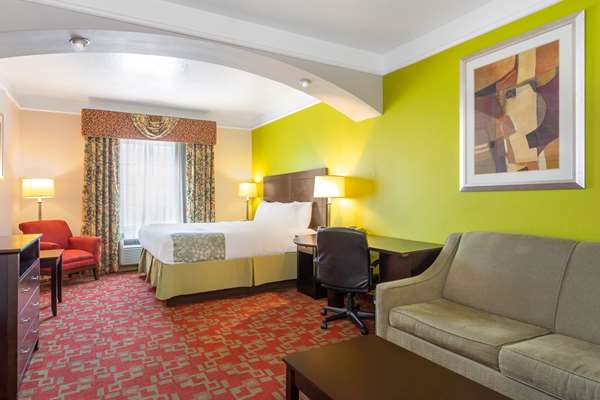 Suite - La Quinta Inn & Suites St Augustine - I-95, Exit 318