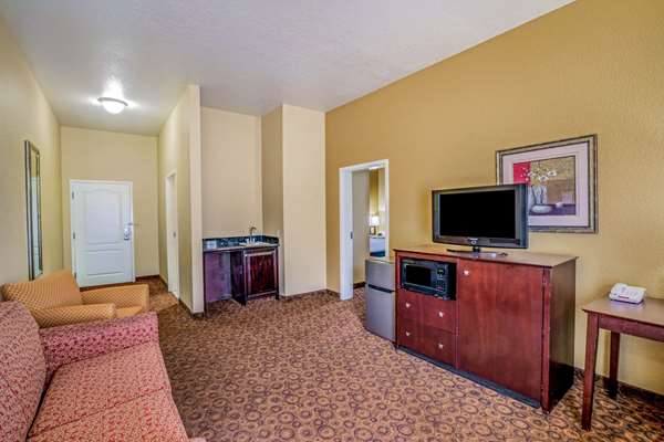 Suite - La Quinta Inn & Suites Vicksburg - I-20, Exit 4