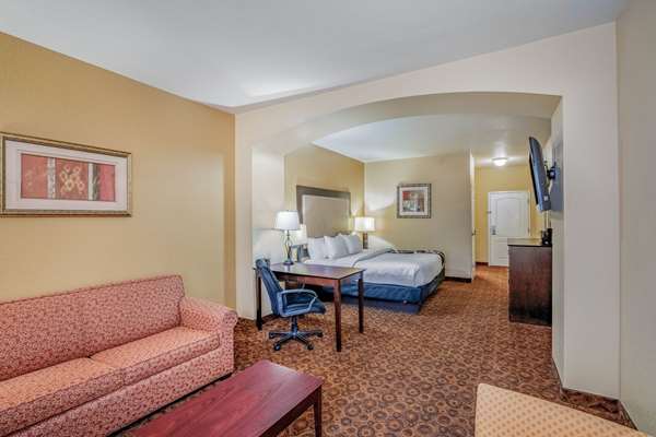 Suite - La Quinta Inn & Suites Vicksburg - I-20, Exit 4