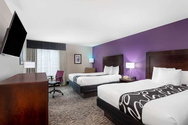  - La Quinta Inn & Suites Madison - I-565, Exit 9
