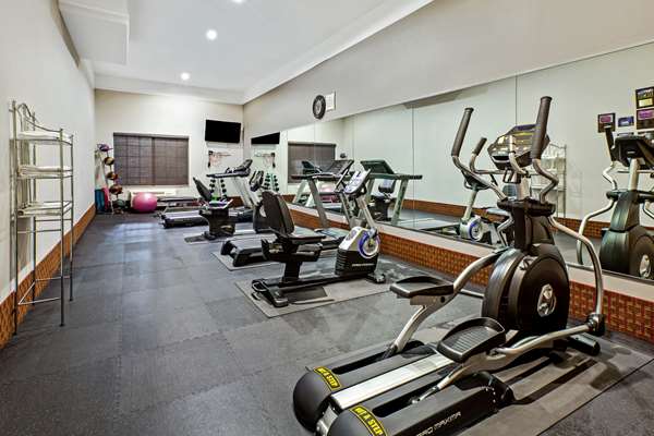 Fitness/ Exercise Room - La Quinta Inn & Suites Deer Park