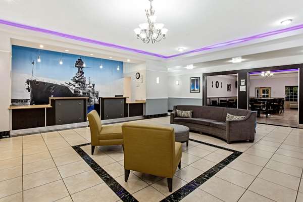  - La Quinta Inn & Suites Deer Park