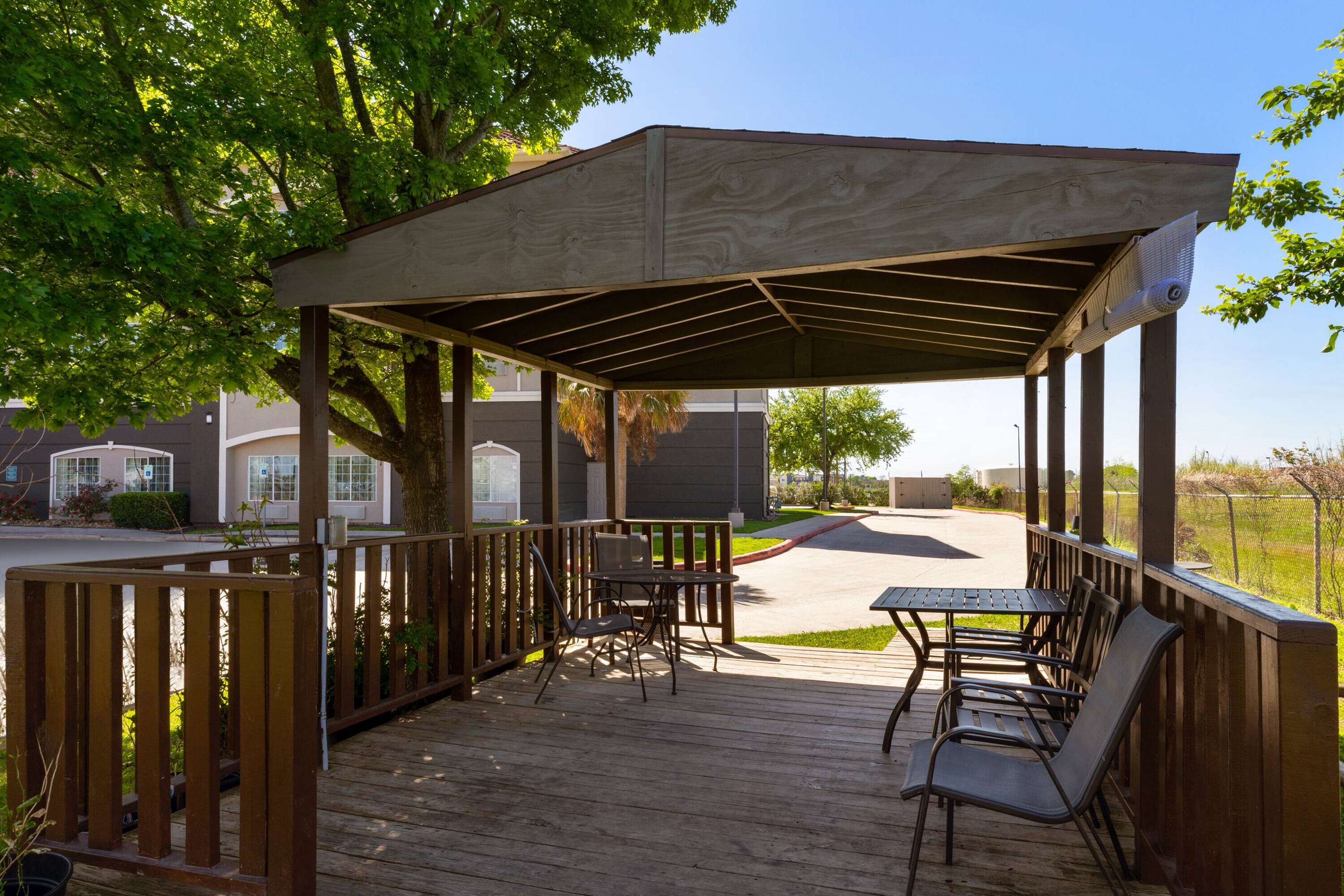 Property amenity | La Quinta Inn & Suites by Wyndham Deer Park