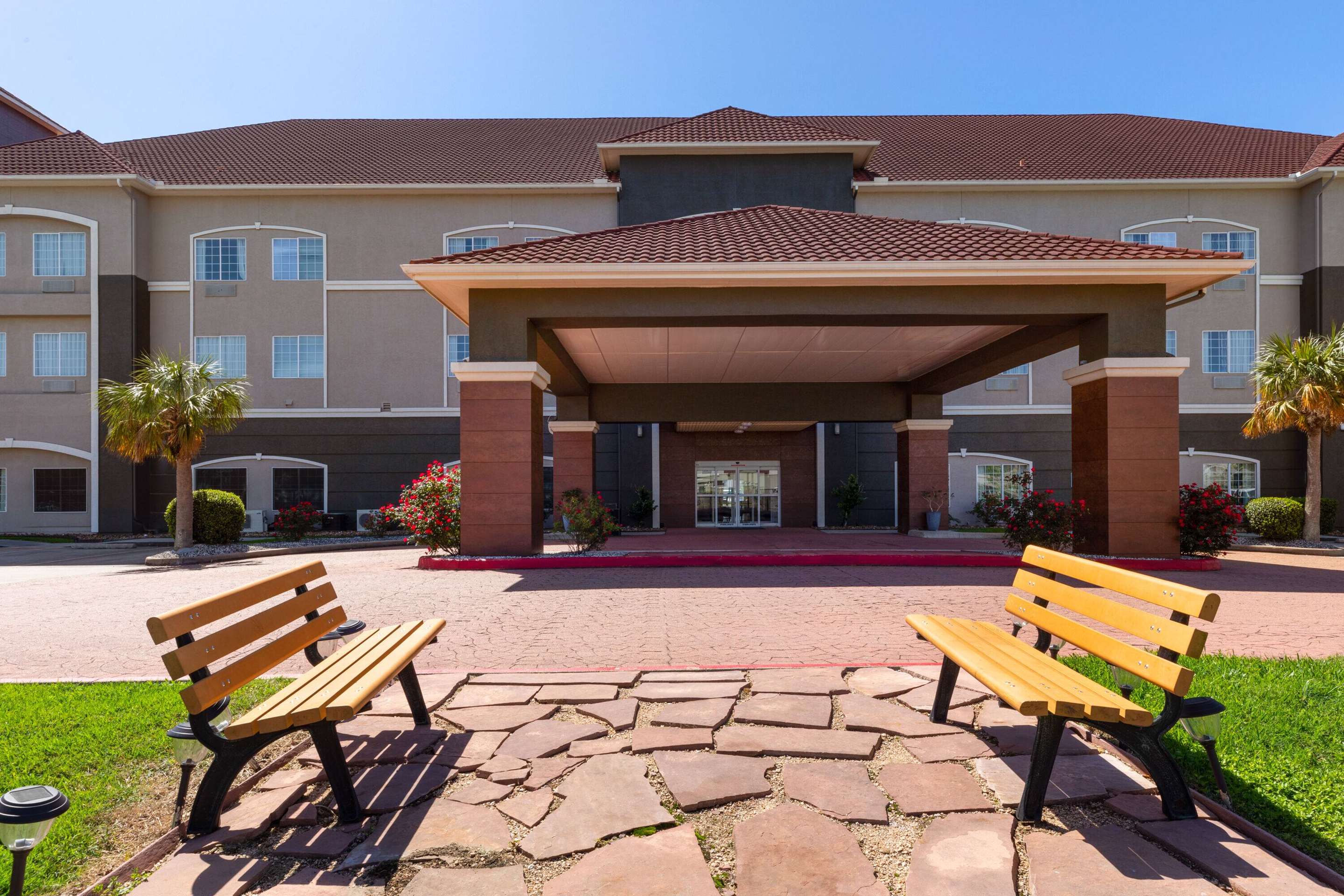 Property amenity | La Quinta Inn & Suites by Wyndham Deer Park
