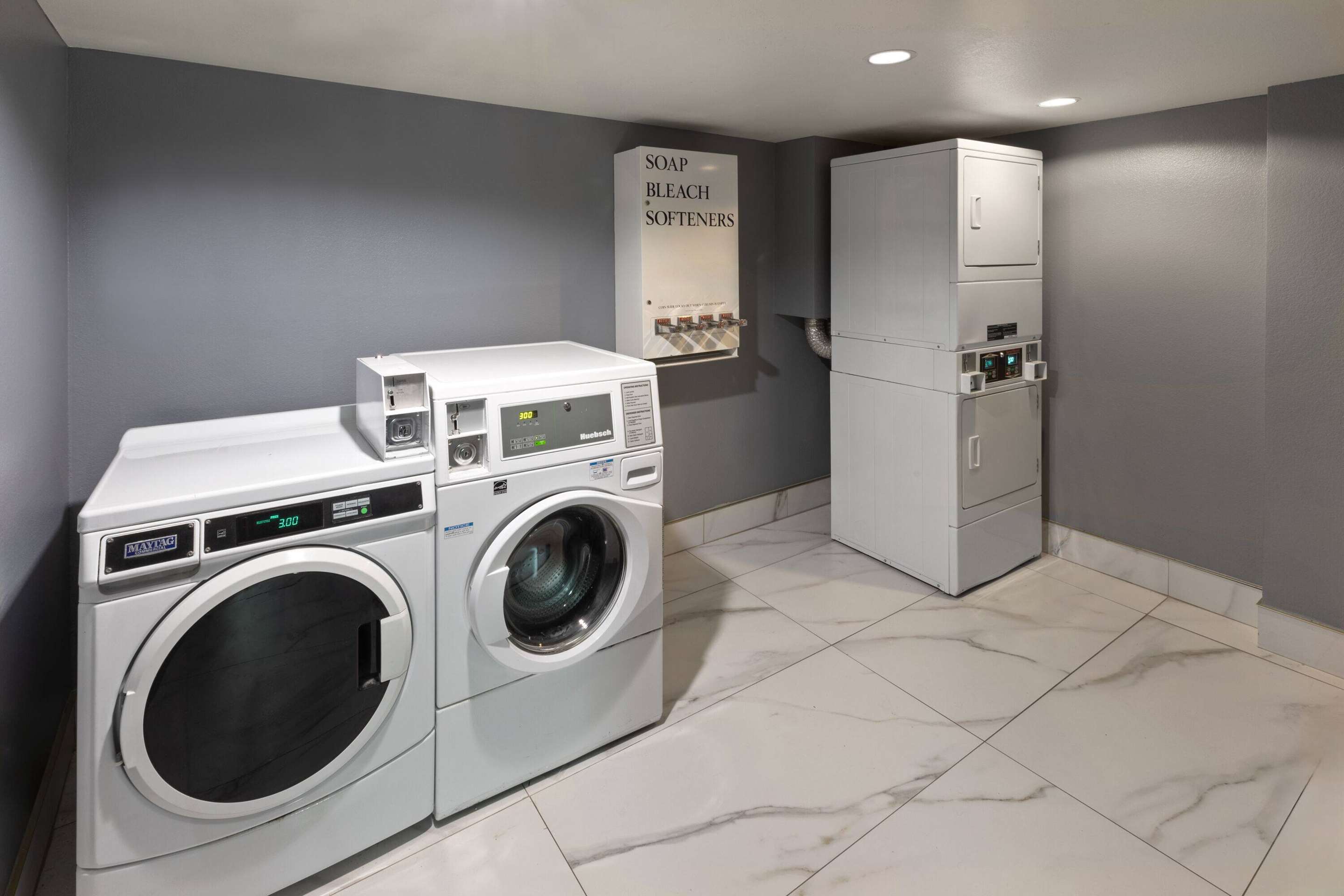 Laundry | La Quinta Inn & Suites by Wyndham Olathe