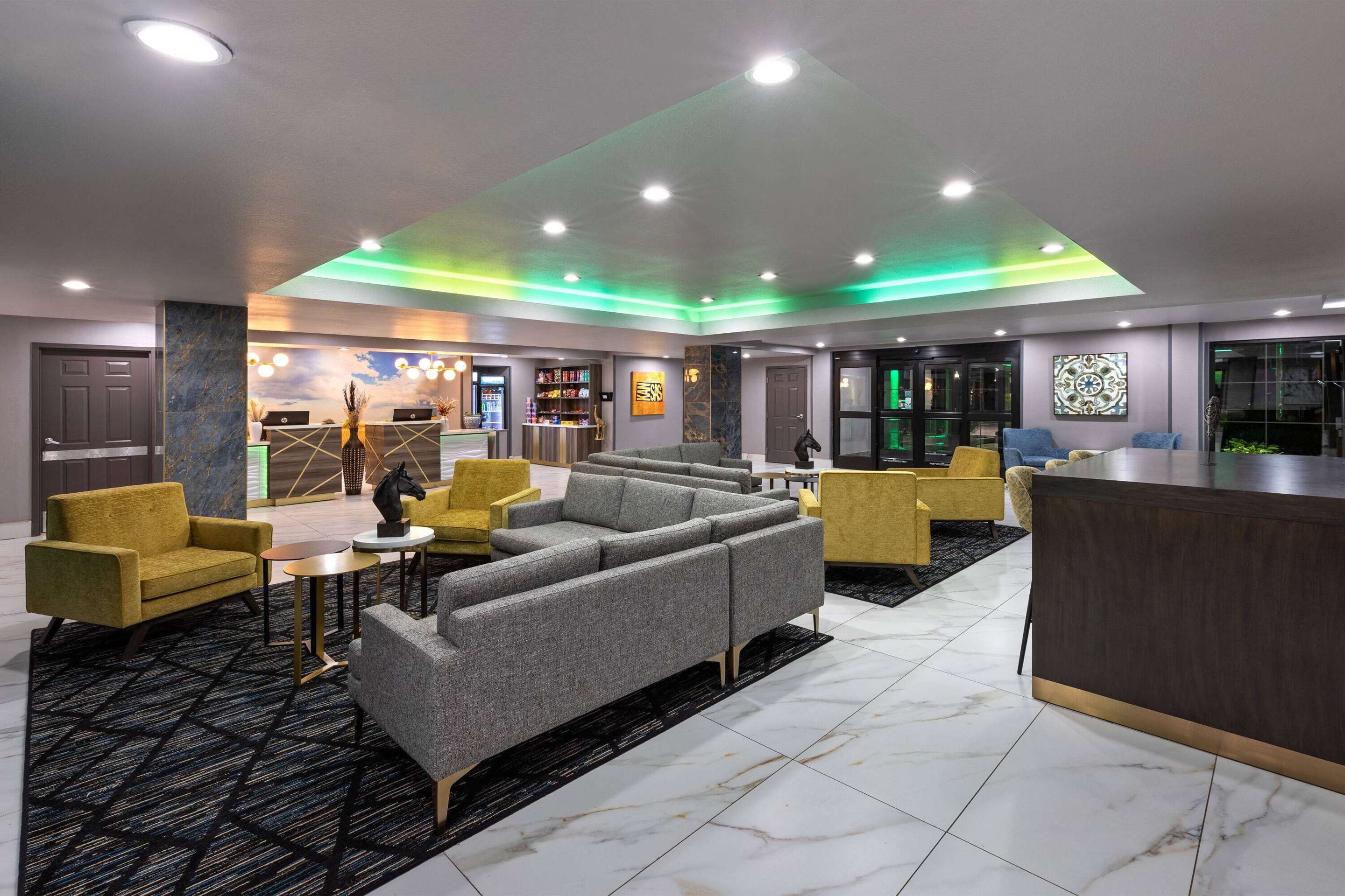 Meeting Room | La Quinta Inn & Suites by Wyndham Olathe