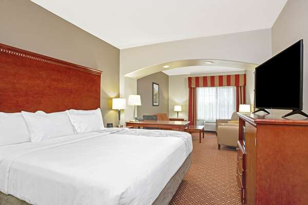 Suite - La Quinta Inn & Suites Fairfield - I-45, Exit 198