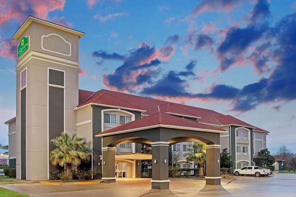 Exterior view - La Quinta Inn & Suites Fairfield - I-45, Exit 198