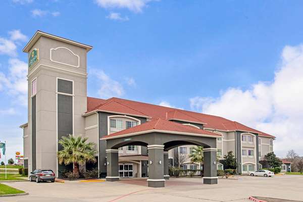 Exterior view - La Quinta Inn & Suites Fairfield - I-45, Exit 198