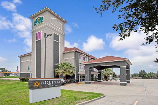 Exterior view - La Quinta Inn & Suites Fairfield - I-45, Exit 198