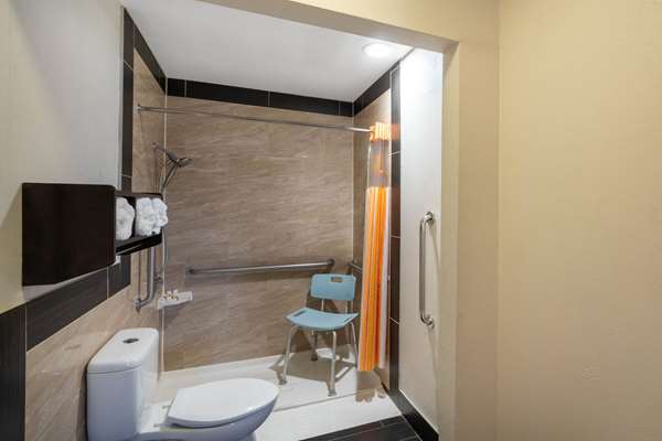  - La Quinta Inn Fort Collins - I-25, Exit 269