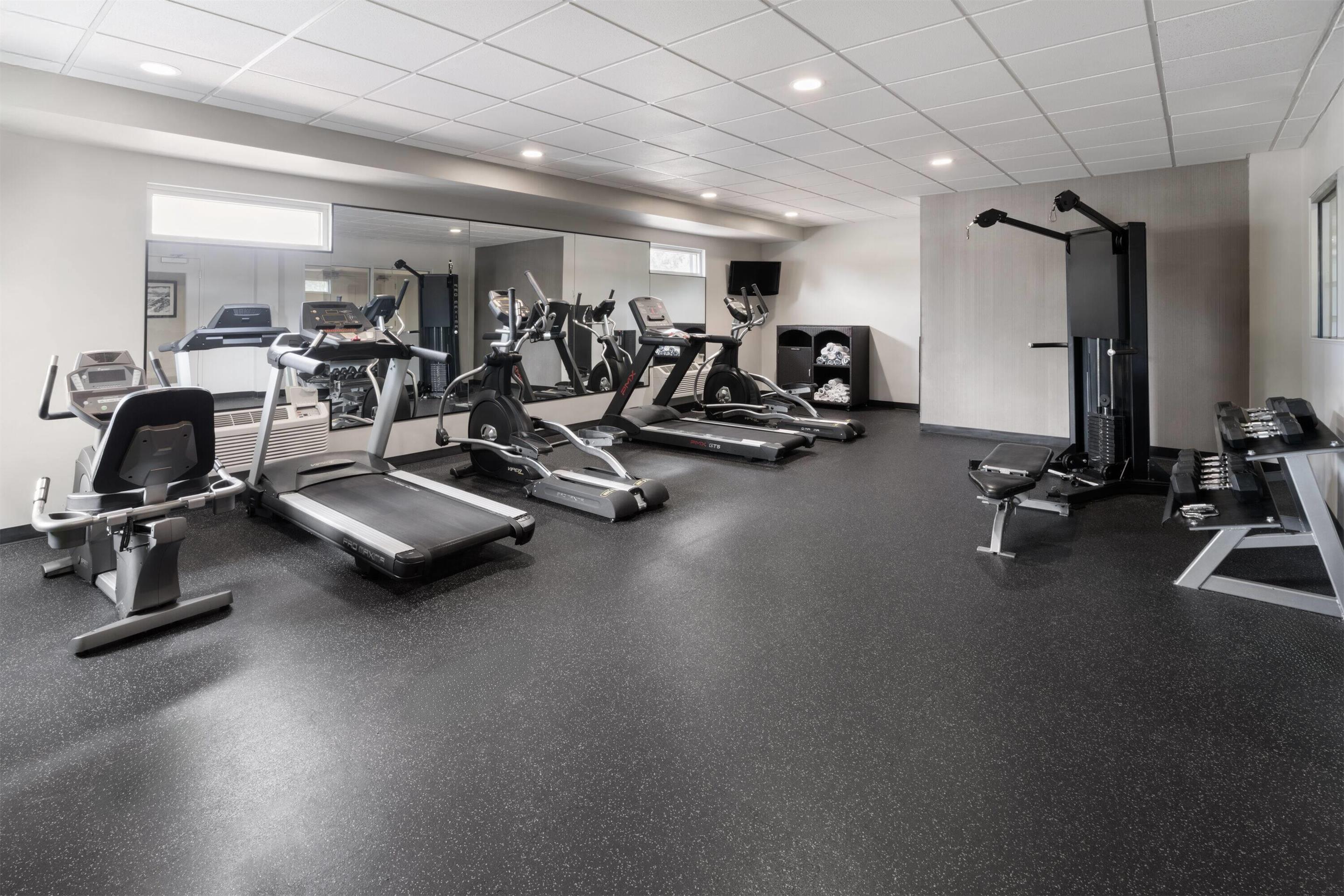 Health club fitness center gym | La Quinta Inn by Wyndham Fort Collins