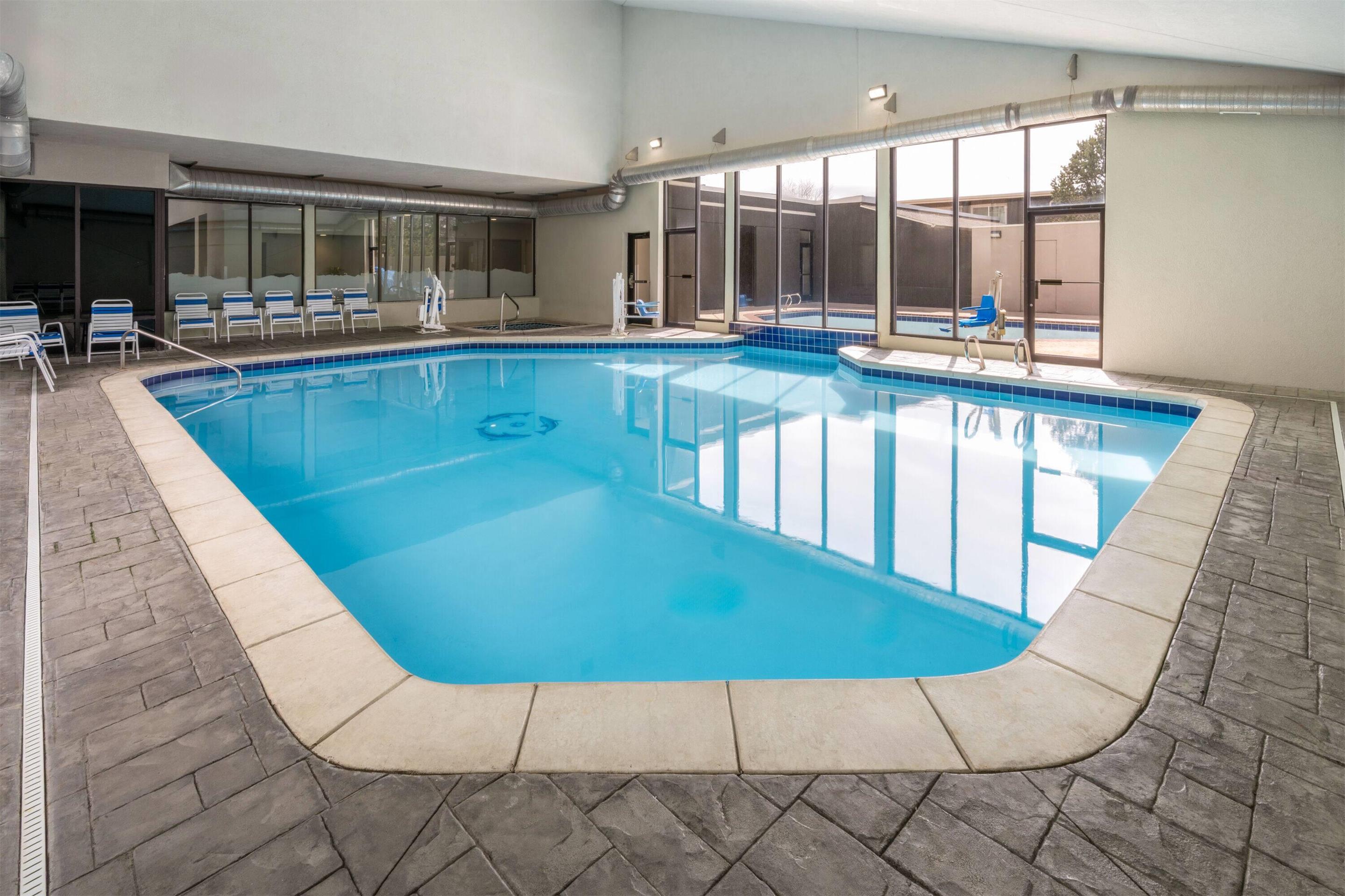 Pool - indoor | La Quinta Inn by Wyndham Fort Collins