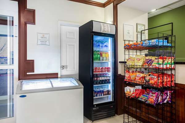  - La Quinta Inn & Suites Columbus - I-10, Exit 696