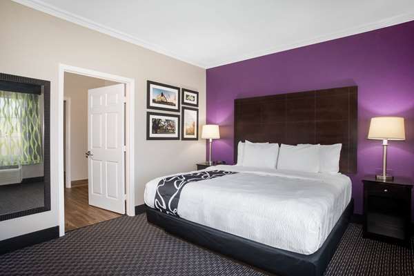 Suite - La Quinta Inn & Suites Columbus - I-10, Exit 696