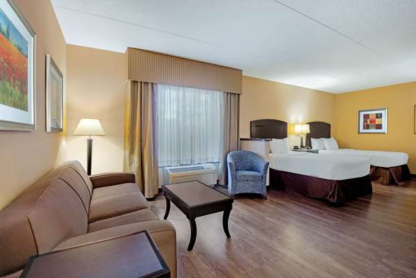 Suite - La Quinta Inn & Suites Edgewood - I-95, Exit 77