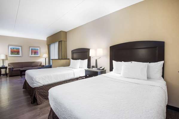 Suite - La Quinta Inn & Suites Edgewood - I-95, Exit 77