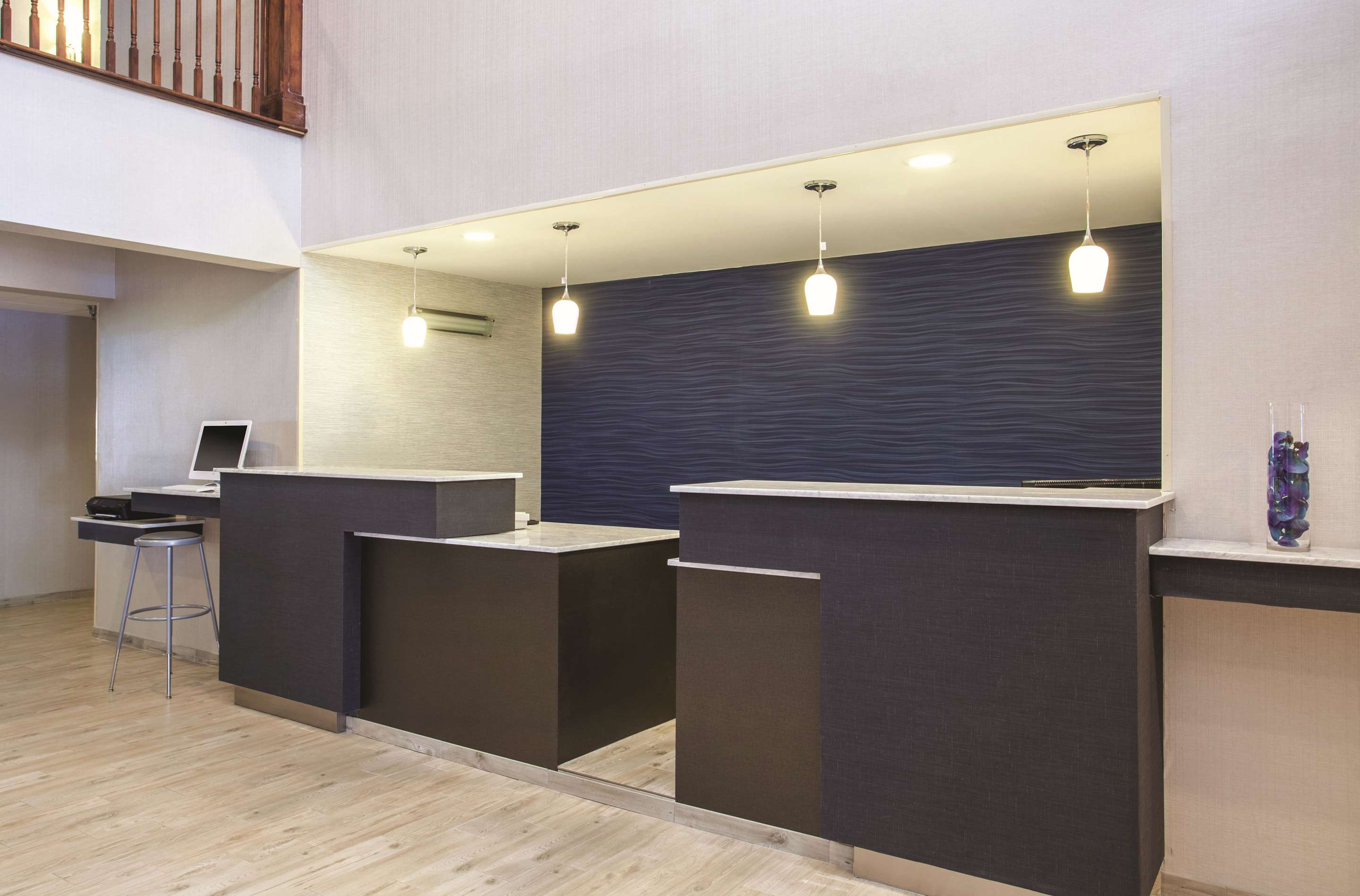 Lobby | La Quinta Inn by Wyndham Richmond South