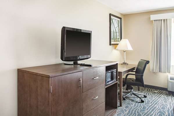  - La Quinta Inn South Richmond - I-95, Exit 64