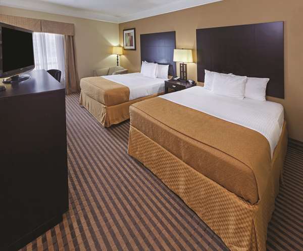  - La Quinta Inn & Suites Livingston