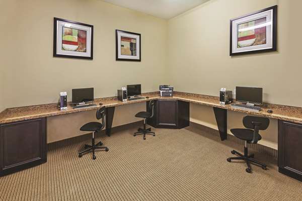 Conference Area - La Quinta Inn & Suites Livingston