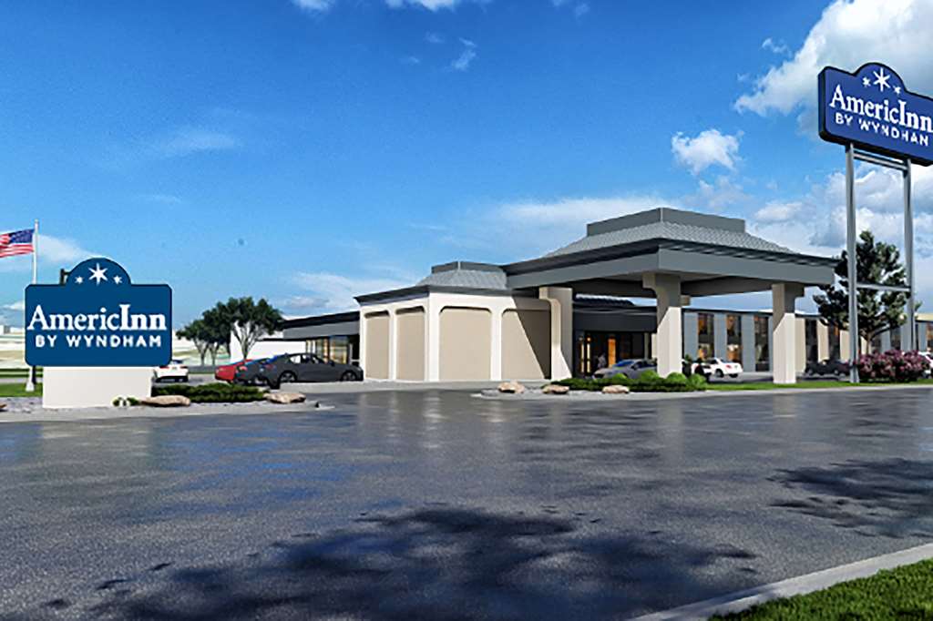 AmericInn by Wyndham Casper Event Center Area - Tap to explore photos