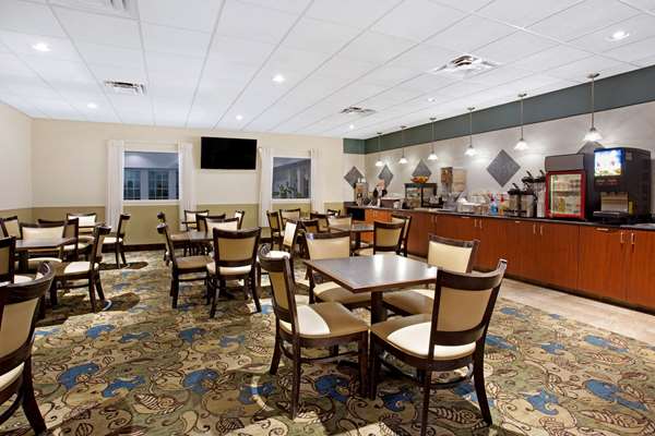  - La Quinta Inn & Suites Pawcatuck - I-95, Exit 92