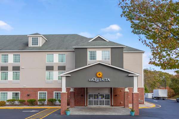 Exterior view - La Quinta Inn & Suites Pawcatuck - I-95, Exit 92