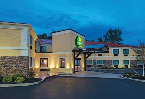 Exterior view - La Quinta Inn Buffalo Airport Williamsville - I-90, Exit 49
