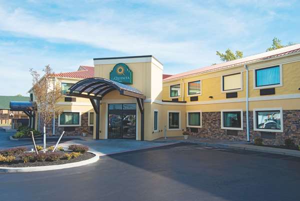Exterior view - La Quinta Inn Buffalo Airport Williamsville - I-90, Exit 49