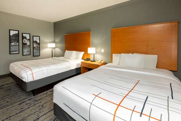  - La Quinta Inn & Suites Bridgeport