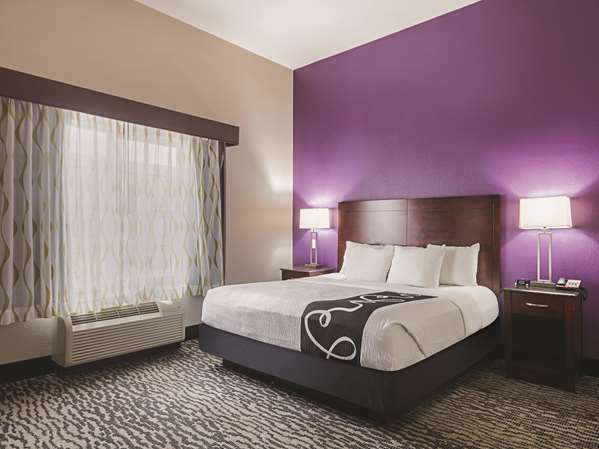 Suite - La Quinta Inn & Suites Northwest Fresno