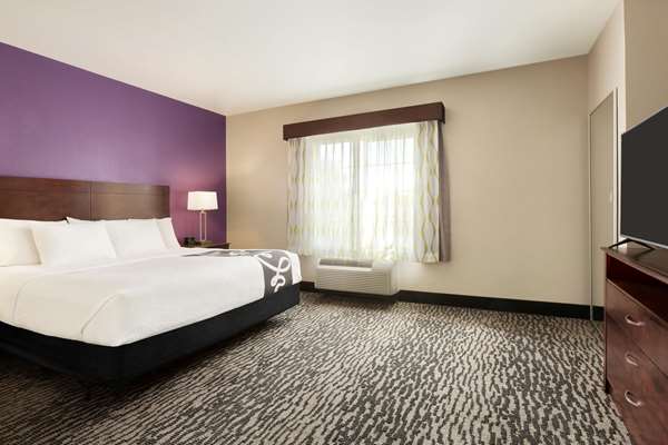 Suite - La Quinta Inn & Suites Northwest Fresno