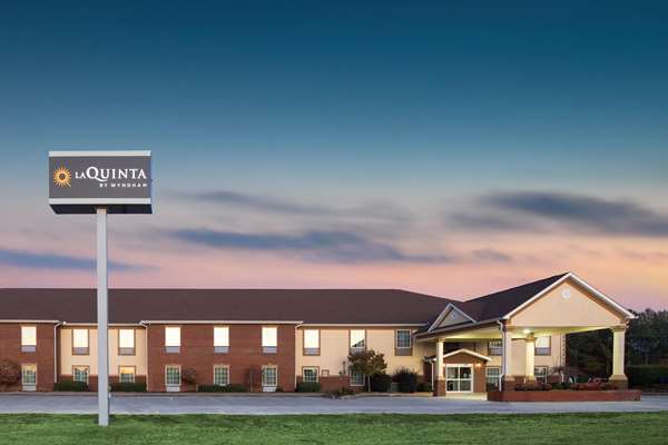 Exterior view - La Quinta Inn & Suites Calhoun - I-75, Exit 312