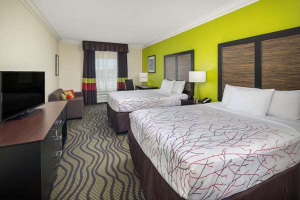  - La Quinta Inn & Suites Calhoun - I-75, Exit 312