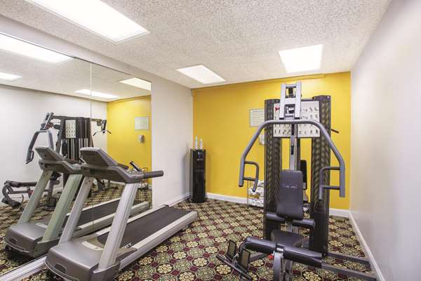 Fitness/ Exercise Room - La Quinta Inn Berkeley