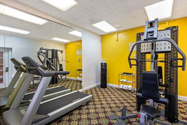Fitness/ Exercise Room - La Quinta Inn Berkeley