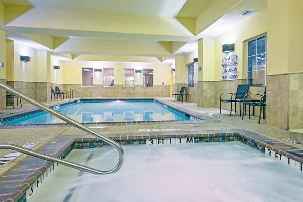 Pool - La Quinta Inn & Suites Richland Hills - I-820, Exit 23