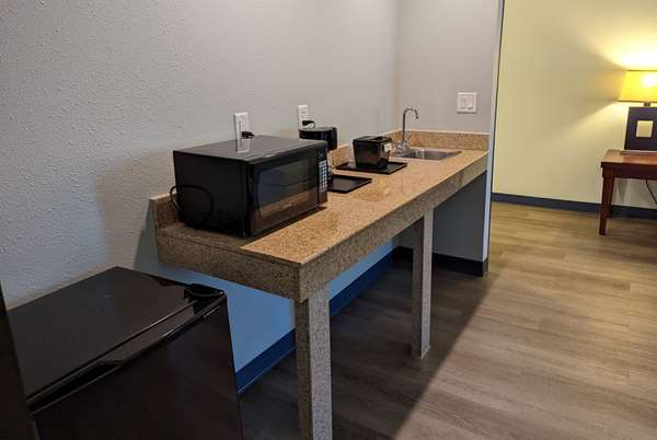  - La Quinta Inn & Suites Richland Hills - I-820, Exit 23