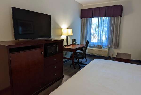  - La Quinta Inn & Suites Richland Hills - I-820, Exit 23