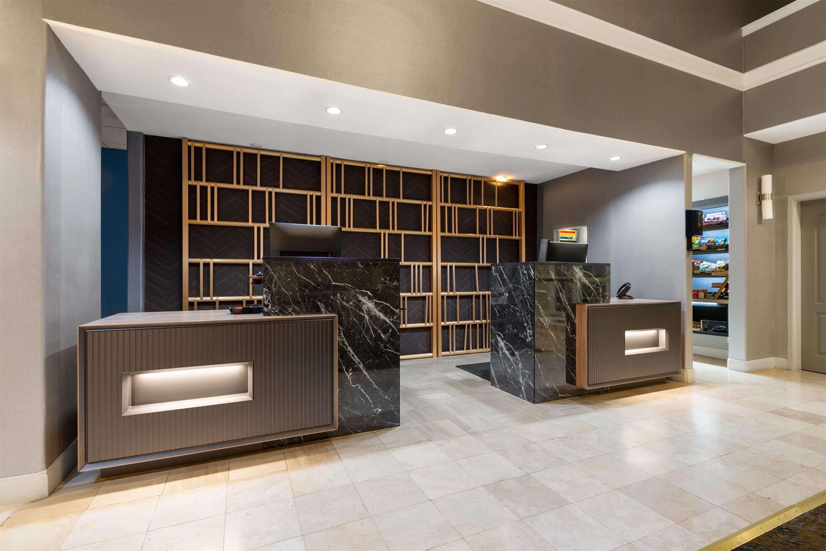 Reception | La Quinta Inn & Suites by Wyndham-Brookshire-West Katy