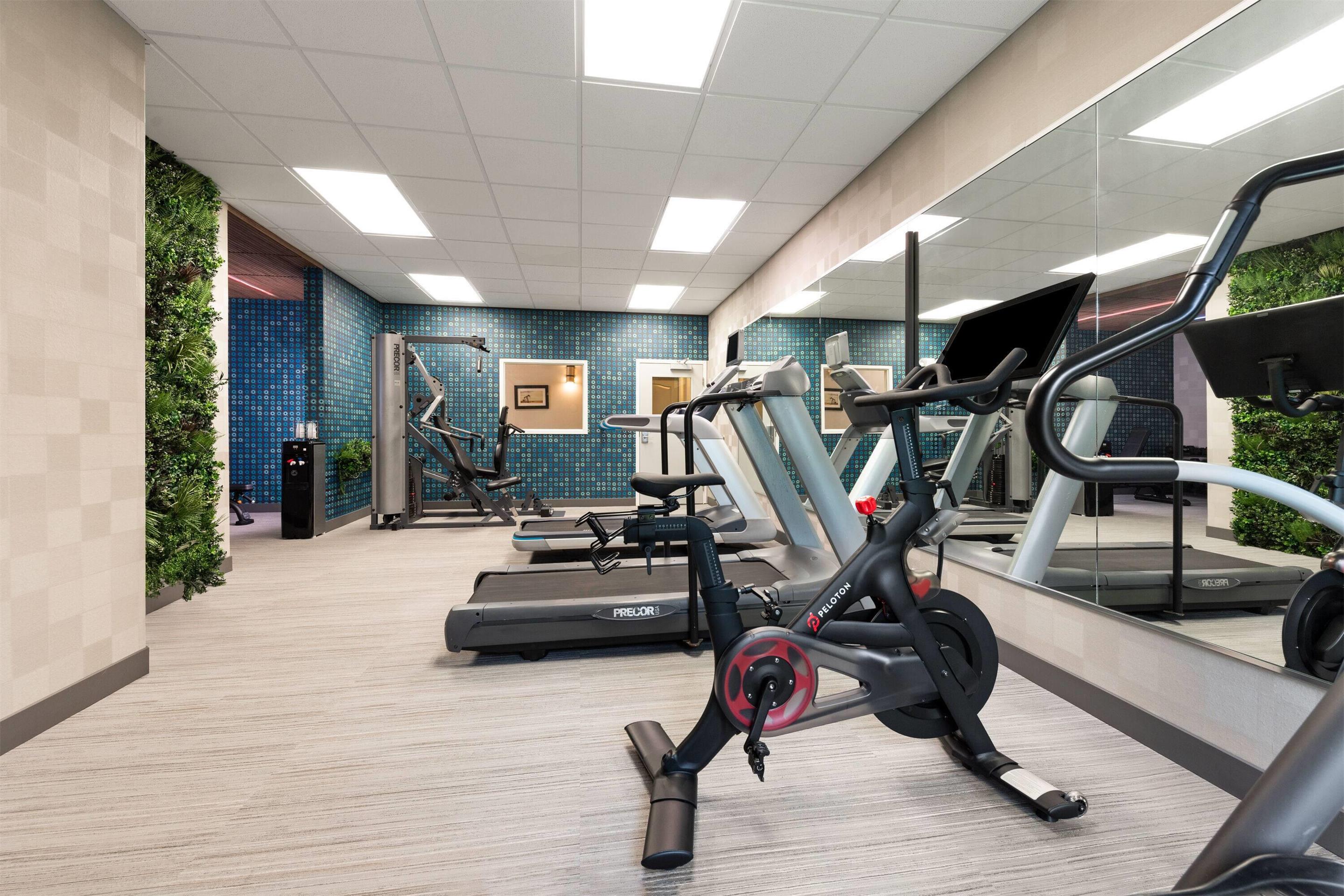 Health club fitness center gym | La Quinta Inn & Suites by Wyndham-Brookshire-West Katy